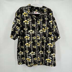 MGM Grand Mens Hawaiian Shirt Size XL Embroidered Logo Floral Resort Vacation